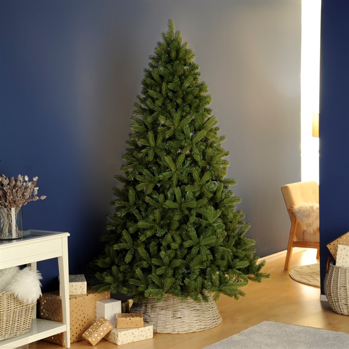 Mayberry Spruce Artificial Christmas Tree