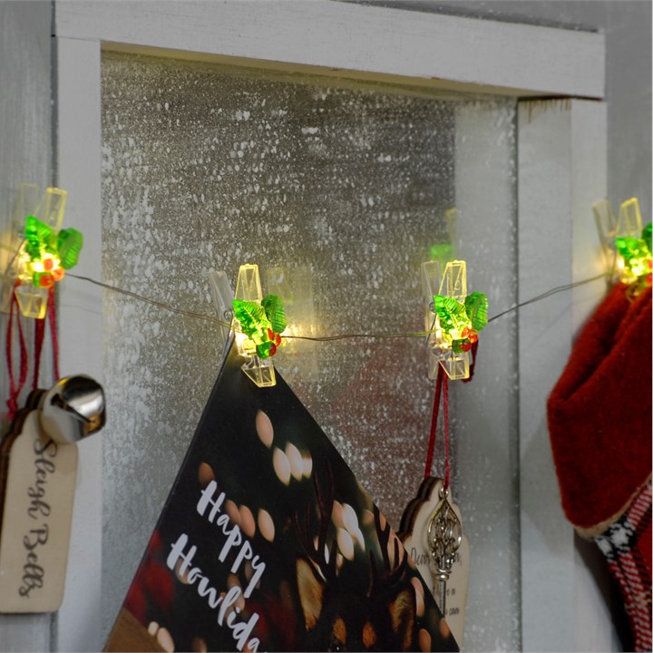 10 LED Battery Operated Warm White Lit Dewdrop Holly Peg String Light